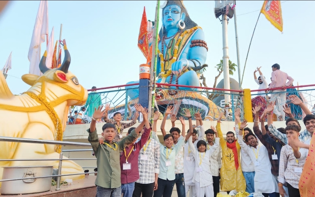 श्री साईं श्रद्धा सेवा समिति की ऐतिहासिक एवं अनुकरणीय पहल। डमरूघाटी में चढ़ने वाले हरित सामग्री से फिर बनाई जावेगी जैविक खाद