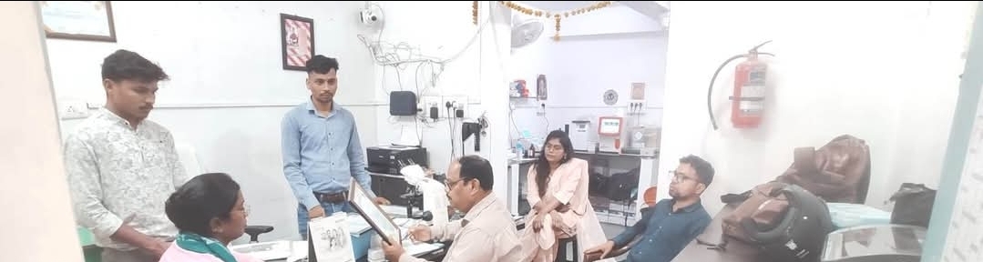 अवैध रूप से संचालित मौली पैथोलॉजी लैब पर कार्यवाही, सीएमएचओ के निर्देश पर स्वास्थ्य विभाग ने जांच, पैथोलॉजिस्ट डॉ. मोनिका लिल्हारे के स्कैन हस्ताक्षर मिले बालाघाट। जिले में बिना पंजीयन और बिना योग्यता के पैथालॉजी का संचालन किया जा रहा है,