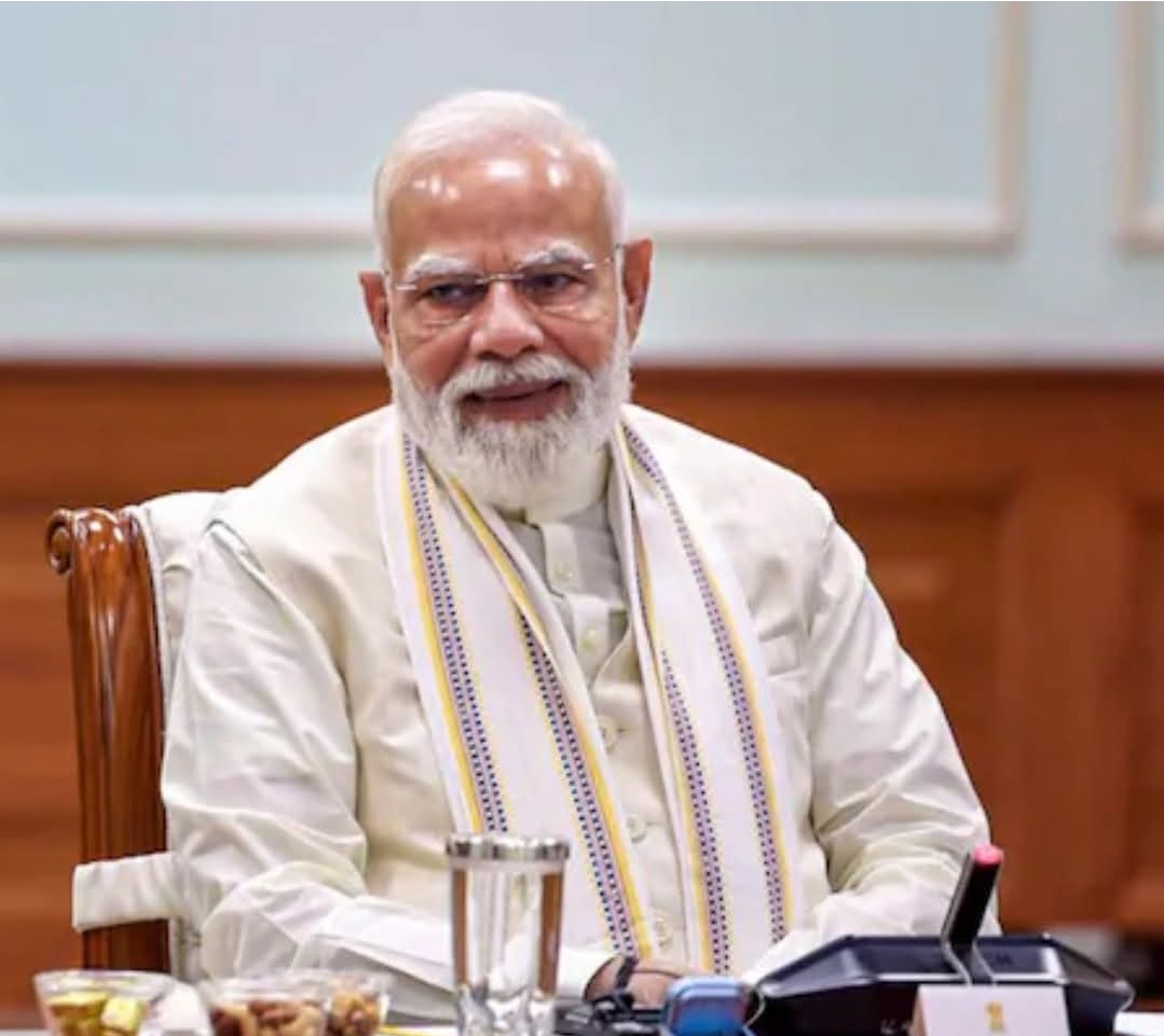 सत्ता के शिखर पर सबसे लंबा सफर: नरेंद्र मोदी ने रचा नया इतिहास, 9,013 दिनों तक मुख्यमंत्री और प्रधानमंत्री रहने वाले एकमात्र नेता बने