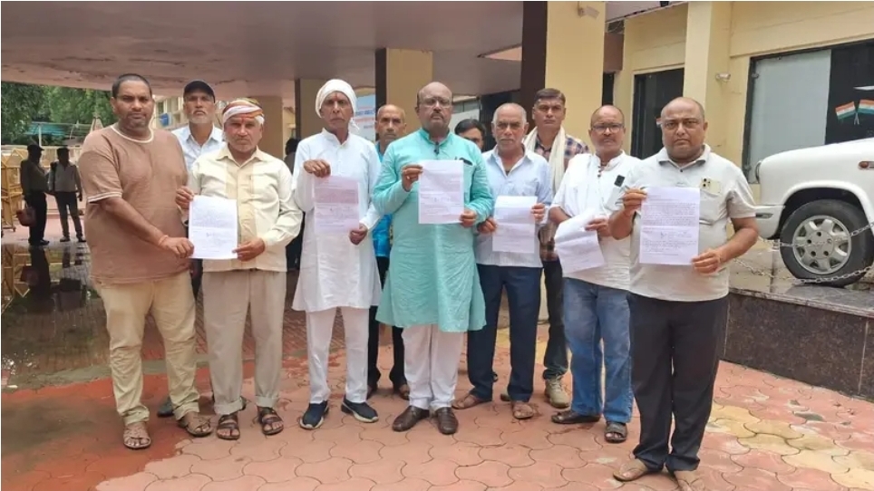 नरसिंगपुर ​शहीद आशीष शर्मा की स्मृति में की गई घोषणाएं अधूरी, वादों को धरातल पर उतारने की उठ रही मांग