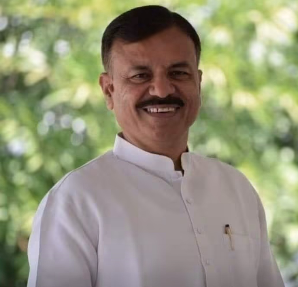 गाडरवारा परिवहन एवं स्कूल शिक्षा मंत्री उदय प्रताप सिंह कल दौरे पर: सेवा संकल्प अभियान के तहत चित्र प्रदर्शनी और जनसंपर्क कार्यक्रमों में होंगे शामिल ​नरसिंहपुर: मध्य प्रदेश शासन के परिवहन एवं स्कूल शिक्षा मंत्री श्री उदय प्रताप सिंह सोमवार, 21 सितं