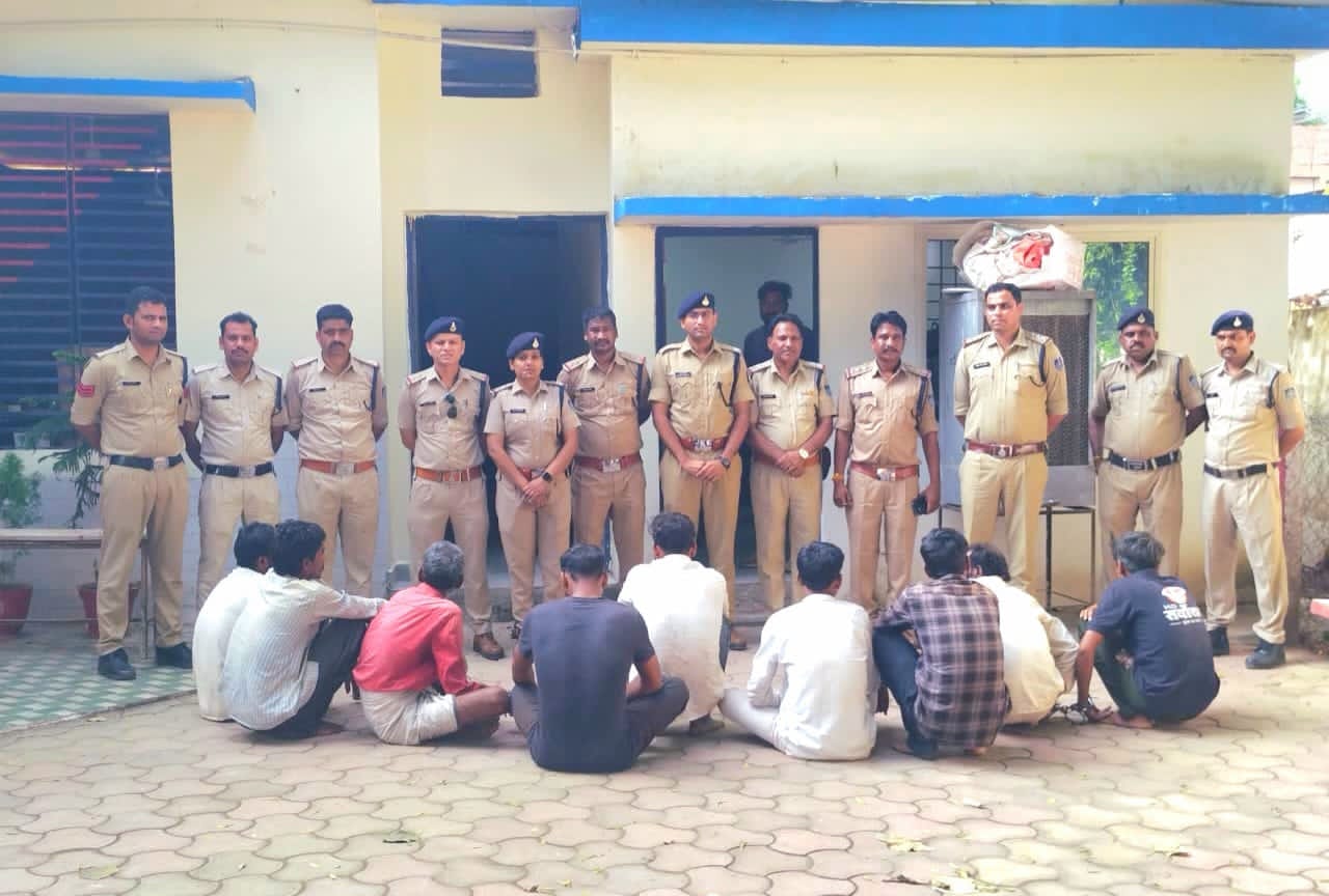 गाडरवारा (पलोहा)में सनसनीखेज वारदात: करंट लगाकर की थी तरवर की हत्या, 9 आरोपी गिरफ्तार; नर्मदा नदी में शव की तलाश जारी